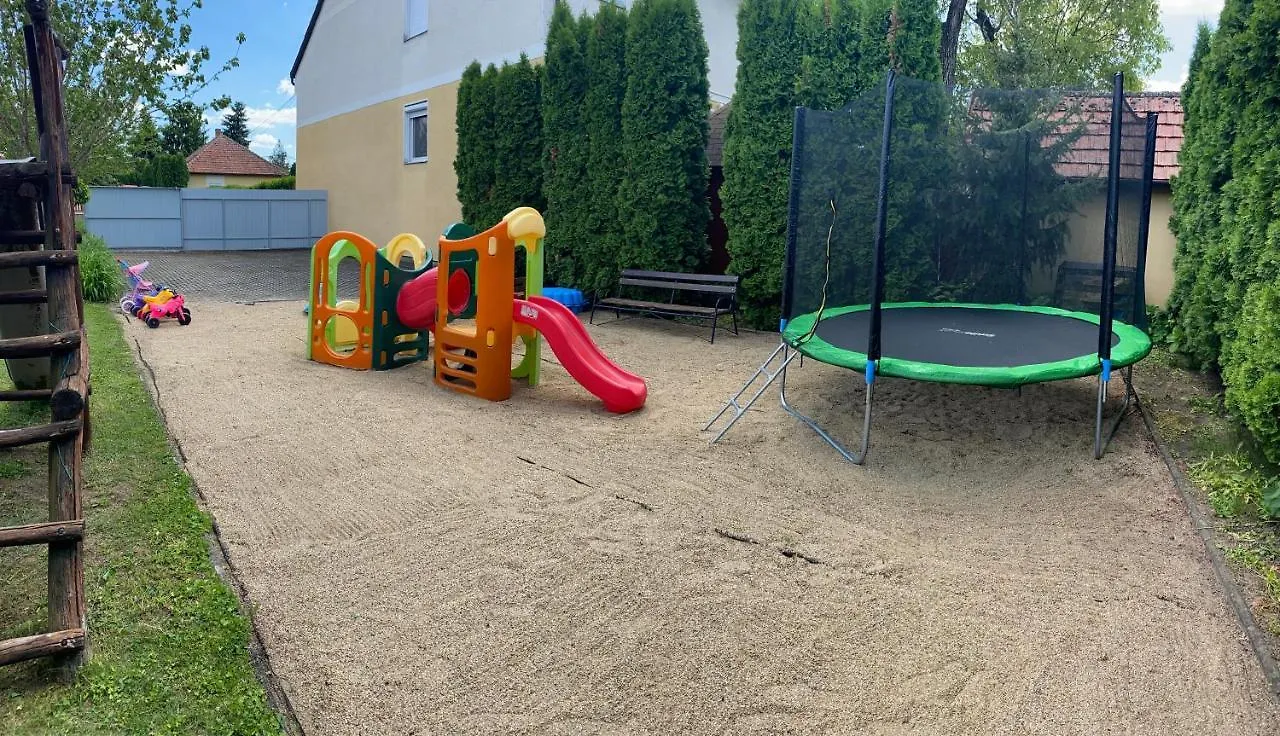 Zam-Zem Holiday Apartman Hajdúszoboszló 0*,